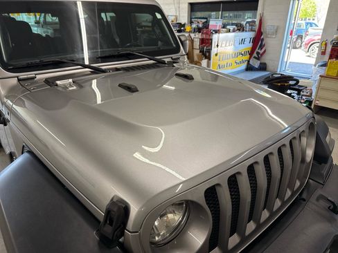 Used 2018 Jeep Wrangler Unlimited Sport S image 77