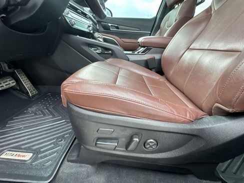 Used 2023 Kia Telluride SX FWD image 12