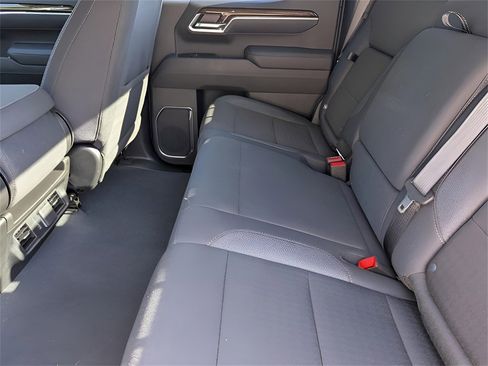 New 2025 GMC Sierra 1500 Elevation image 28