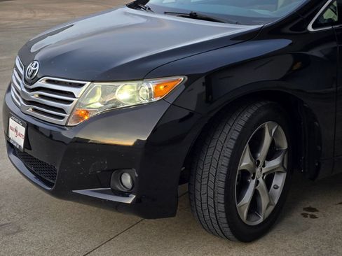 Used 2011 Toyota Venza AWD w/ Premium Pkg #2 image 39