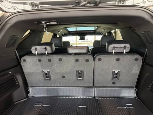 Used 2026 Chevrolet Traverse RS w/ LPO, Floor Liner Package AWD/4WD image 21