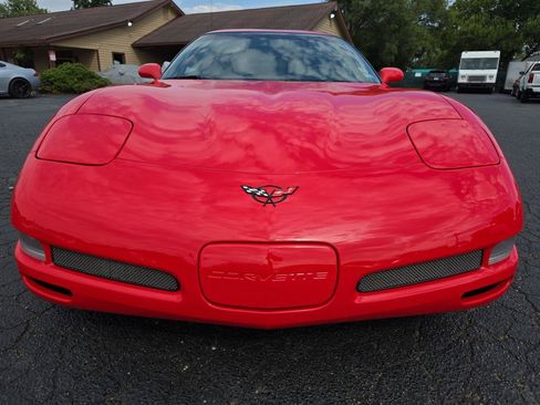 Used 2001 Chevrolet Corvette Z06 w/ Memory Pkg RWD image 12