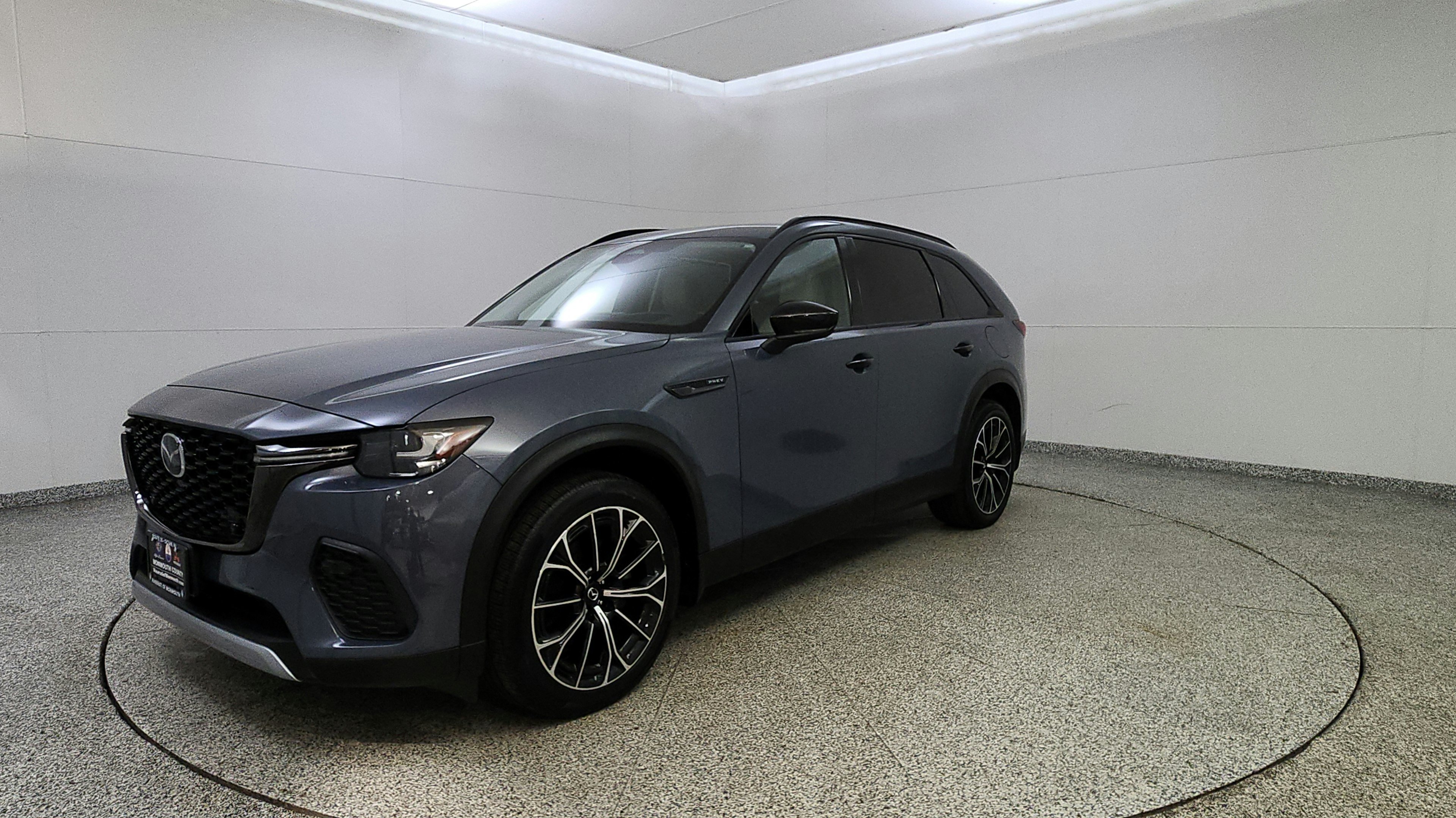 Used 2025 MAZDA CX-70 Plug-In Hybrid w/ Premium Pkg AWD/4WD image 3