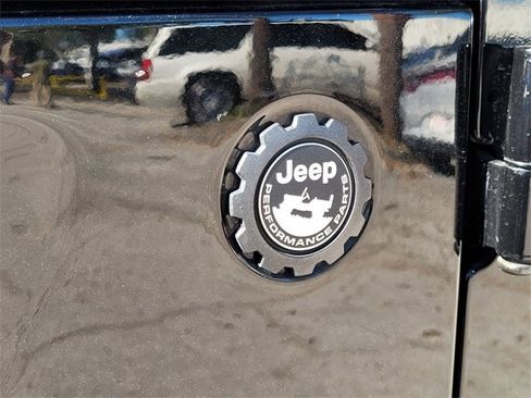 Certified 2021 Jeep Gladiator Sport image 12