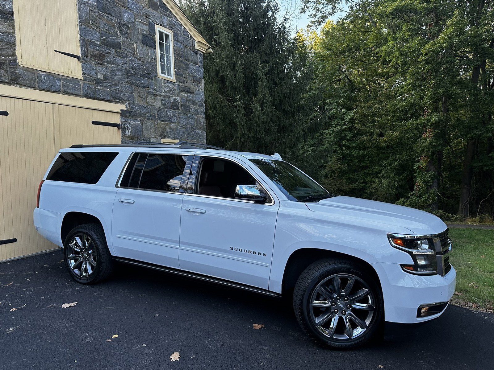 Used 2018 Chevrolet Suburban Premier AWD/4WD image 83