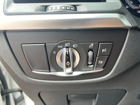 Used 2023 BMW X3 xDrive30i w/ Premium Package AWD/4WD image 37