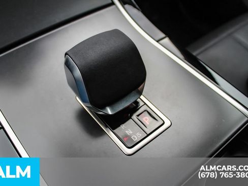 Used 2026 Land Rover Range Rover Velar S AWD/4WD image 36
