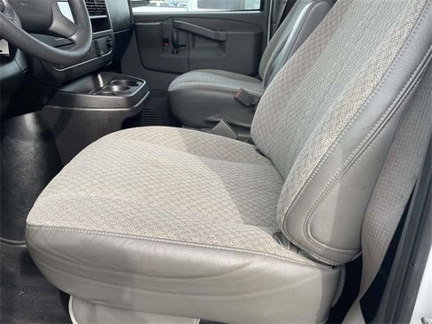 Used 2020 Chevrolet Express 3500 LT w/ LT Preferred Equipment Group image 12