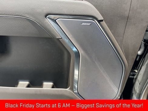 New 2025 GMC Sierra 2500 Denali w/ Denali Reserve Package image 17