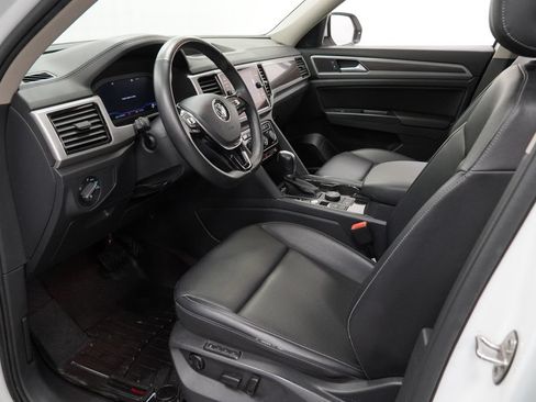 Used 2019 Volkswagen Atlas SEL AWD/4WD image 6