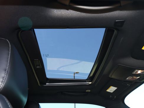 Used 2023 Dodge Challenger R/T Scat Pack image 27