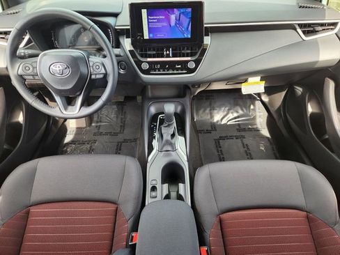 Used 2026 Toyota Corolla SE FWD image 19