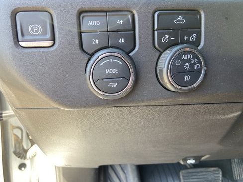 Used 2023 Chevrolet Silverado 1500 LT Trail Boss w/ Protection Package AWD/4WD image 47