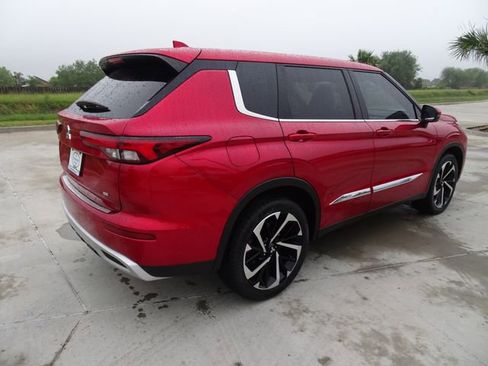 Used 2024 Mitsubishi Outlander SE FWD image 4