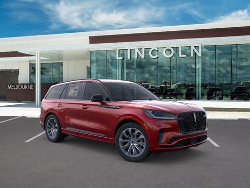 New 2025 Lincoln Aviator Premiere w/ Jet Appearance Package image 7