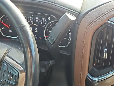 Used 2021 Chevrolet Silverado 2500 High Country w/ Z71 Off-Road Package image 14