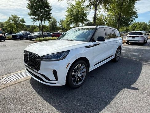 New 2025 Lincoln Aviator 2WD w/ Jet Appearance Package image 2