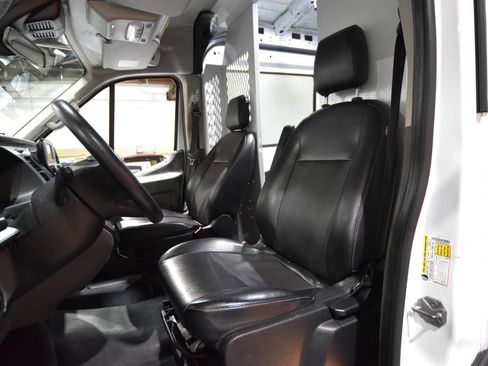Used 2020 Ford Transit 250 Medium Roof w/ Load Area Protection Package RWD image 27