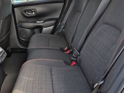 Used 2025 Honda HR-V Sport image 38
