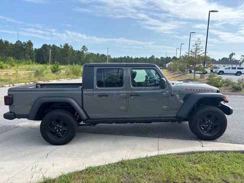 Used 2023 Jeep Gladiator Mojave w/ Cold Weather Group AWD/4WD image 23