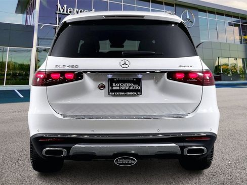 Used 2025 Mercedes-Benz GLS 450 GLS 450 image 4