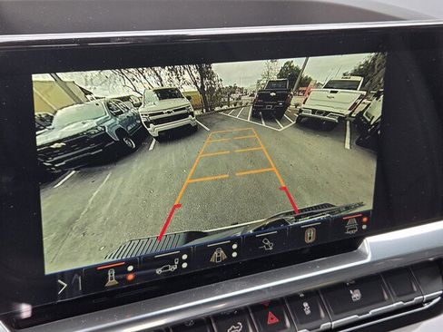 New 2026 Chevrolet Silverado 1500 High Country image 9