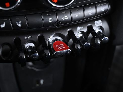 Certified 2024 MINI Cooper S FWD image 23