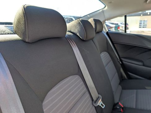 Used 2017 Kia Forte S w/ S Technology Package image 14