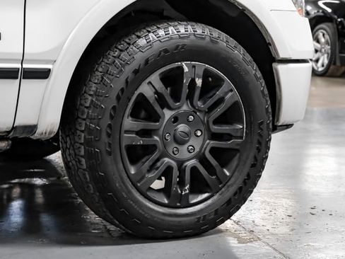 Used 2013 Ford F150 Platinum image 47