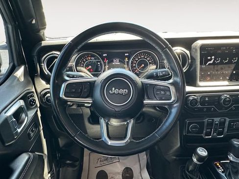 Used 2021 Jeep Gladiator Overland w/ Popular Equipment Package AWD/4WD image 12