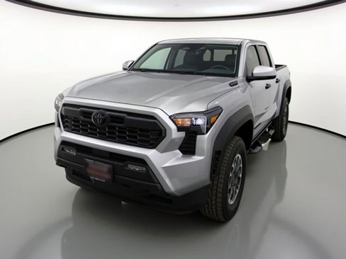 New 2026 Toyota Tacoma TRD Off-Road image 3