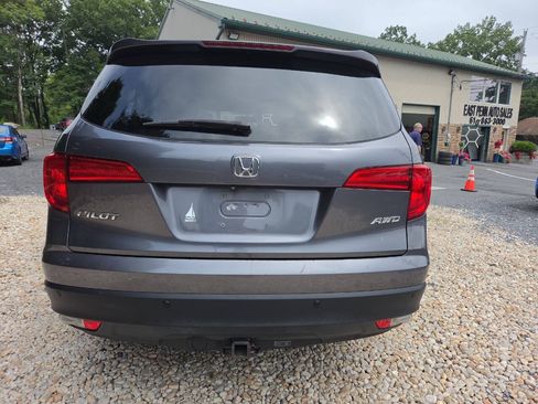 Used 2017 Honda Pilot EX-L image 5