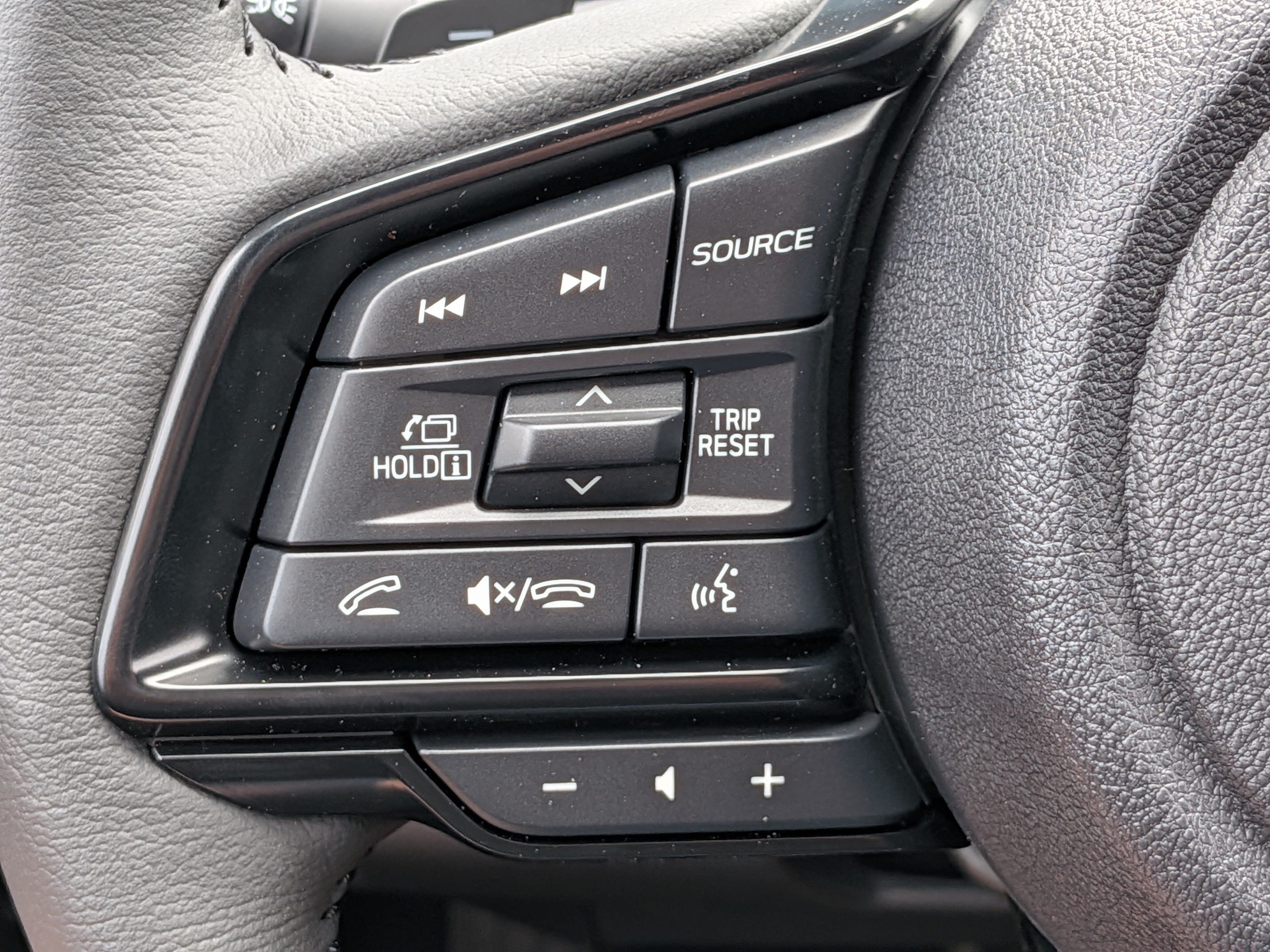 Used 2026 Subaru Outback Limited AWD/4WD image 24