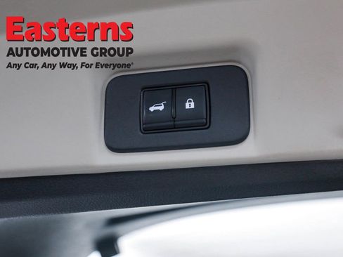 Used 2023 Nissan Ariya FWD image 23