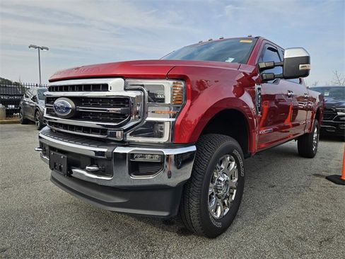Used 2022 Ford F250 Lariat w/ Lariat Ultimate Package image 3