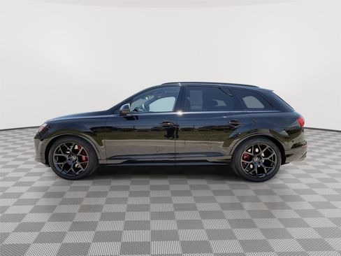 Certified 2025 Audi SQ7 Prestige w/ Prestige Package AWD/4WD image 2