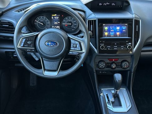 Used 2021 Subaru Impreza 2.0i Premium image 13
