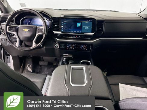 Used 2022 Chevrolet Silverado 1500 LTZ w/ Technology Package image 7