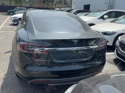 Used 2014 Tesla Model S P85 RWD image 4