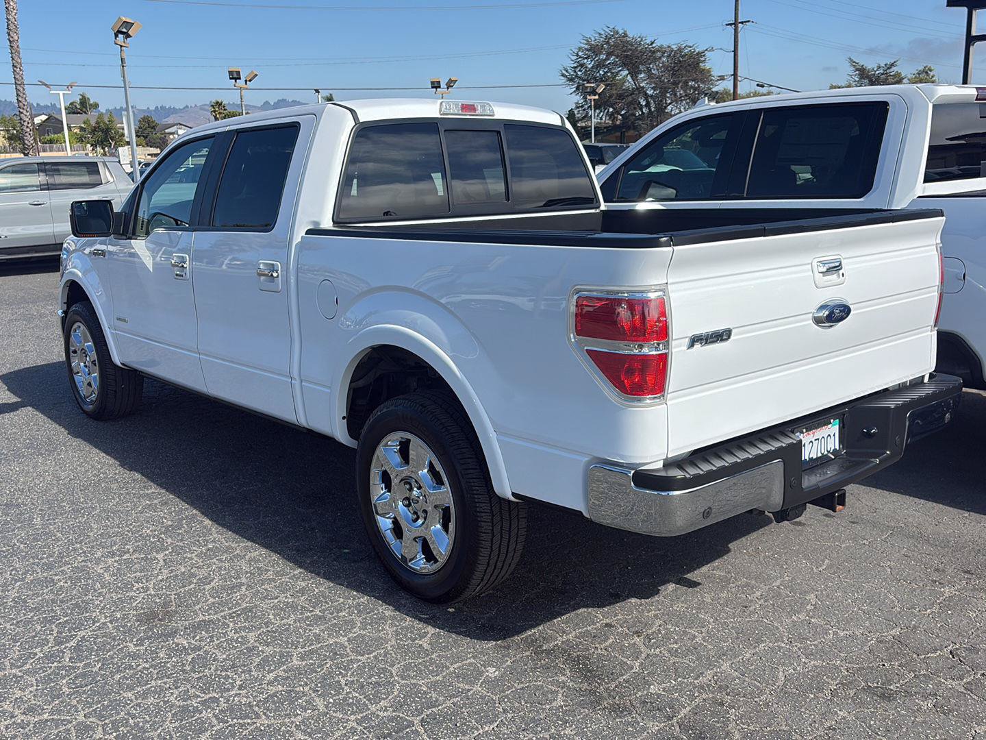 Used 2014 Ford F150 Lariat w/ Equipment Group 502A Luxury AWD/4WD image 18