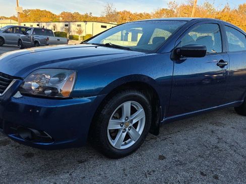 Used 2009 Mitsubishi Galant ES image 1