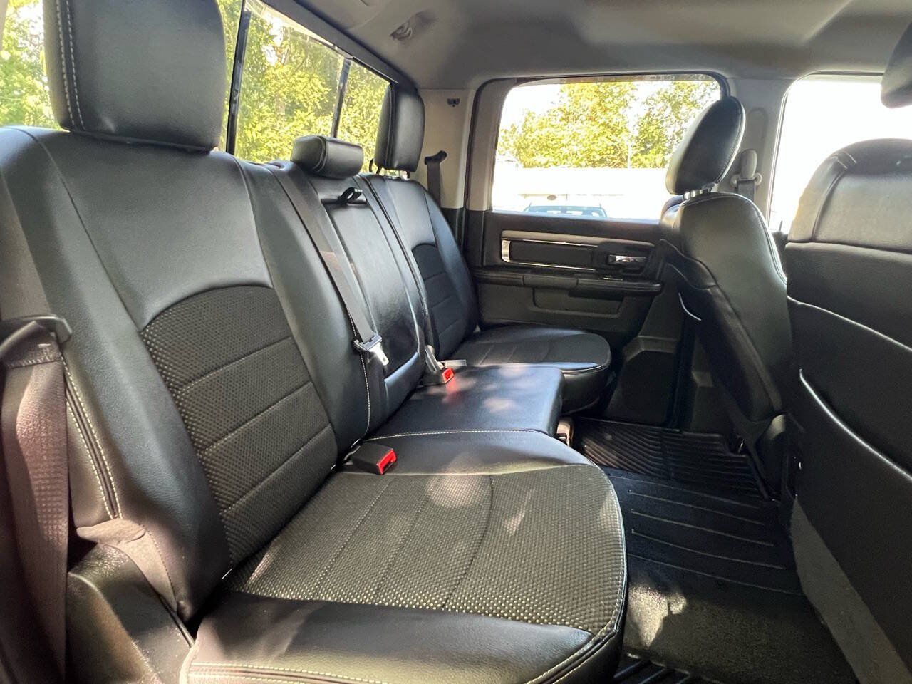 Used 2017 RAM 1500 Sport w/ Quick Order Package 26Q Night AWD/4WD image 20