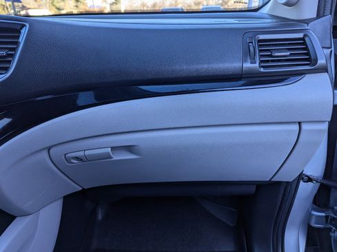 Used 2019 Honda Pilot Touring image 36