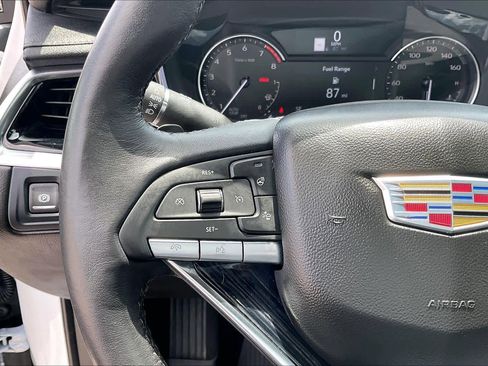 Used 2024 Cadillac XT6 Premium Luxury w/ LPO, Floor Liner Package FWD image 24