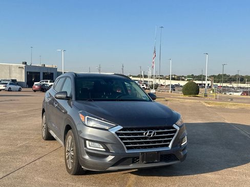 Used 2021 Hyundai Tucson Ultimate FWD image 3