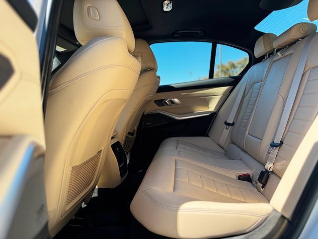 Used 2019 BMW 330i Sedan w/ Premium Package RWD image 35