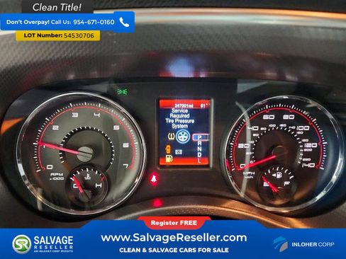 Used 2013 Dodge Charger SE RWD image 12