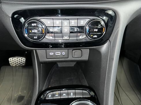 Certified 2023 Buick Encore GX Select w/ Sport Touring Package image 15