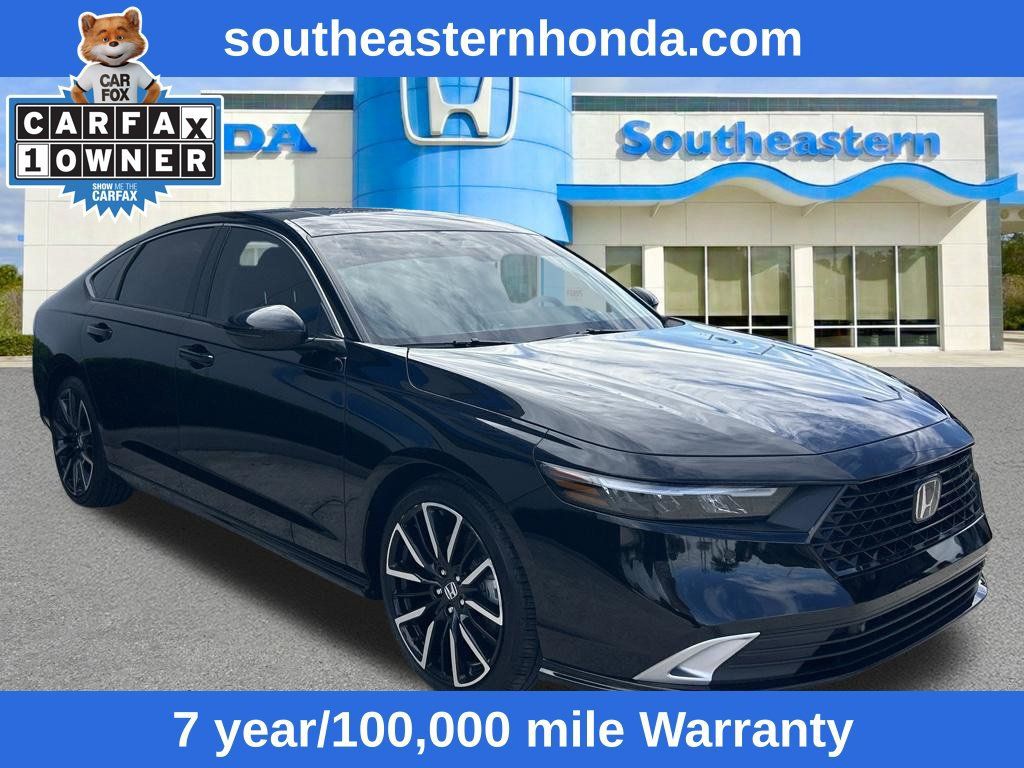 Certified 2025 Honda Accord Touring image 3