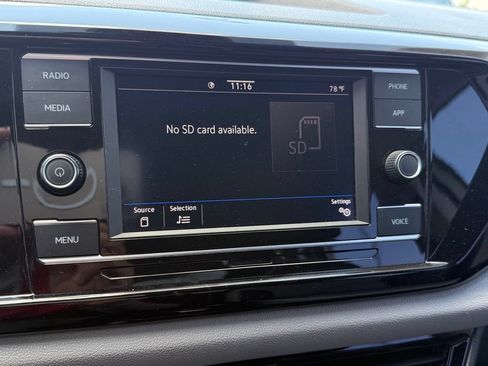 Used 2024 Volkswagen Taos S w/ MDO Package FWD image 25